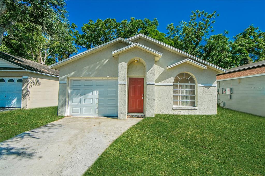 1073 HAMLET DRIVE