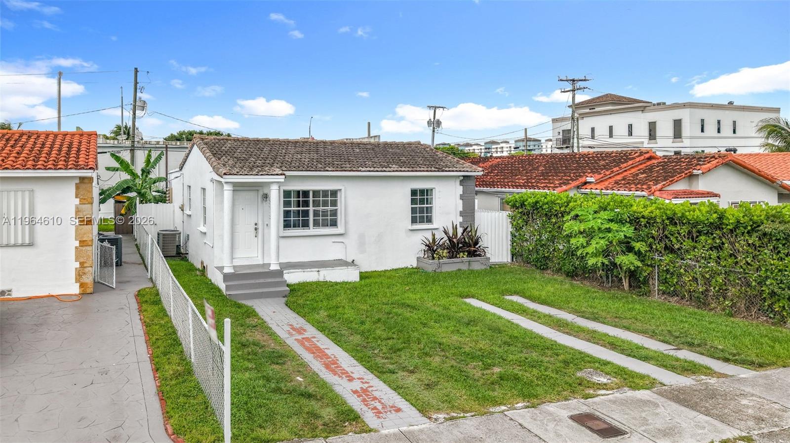 6819 SW 25th St, Miami FL 33155