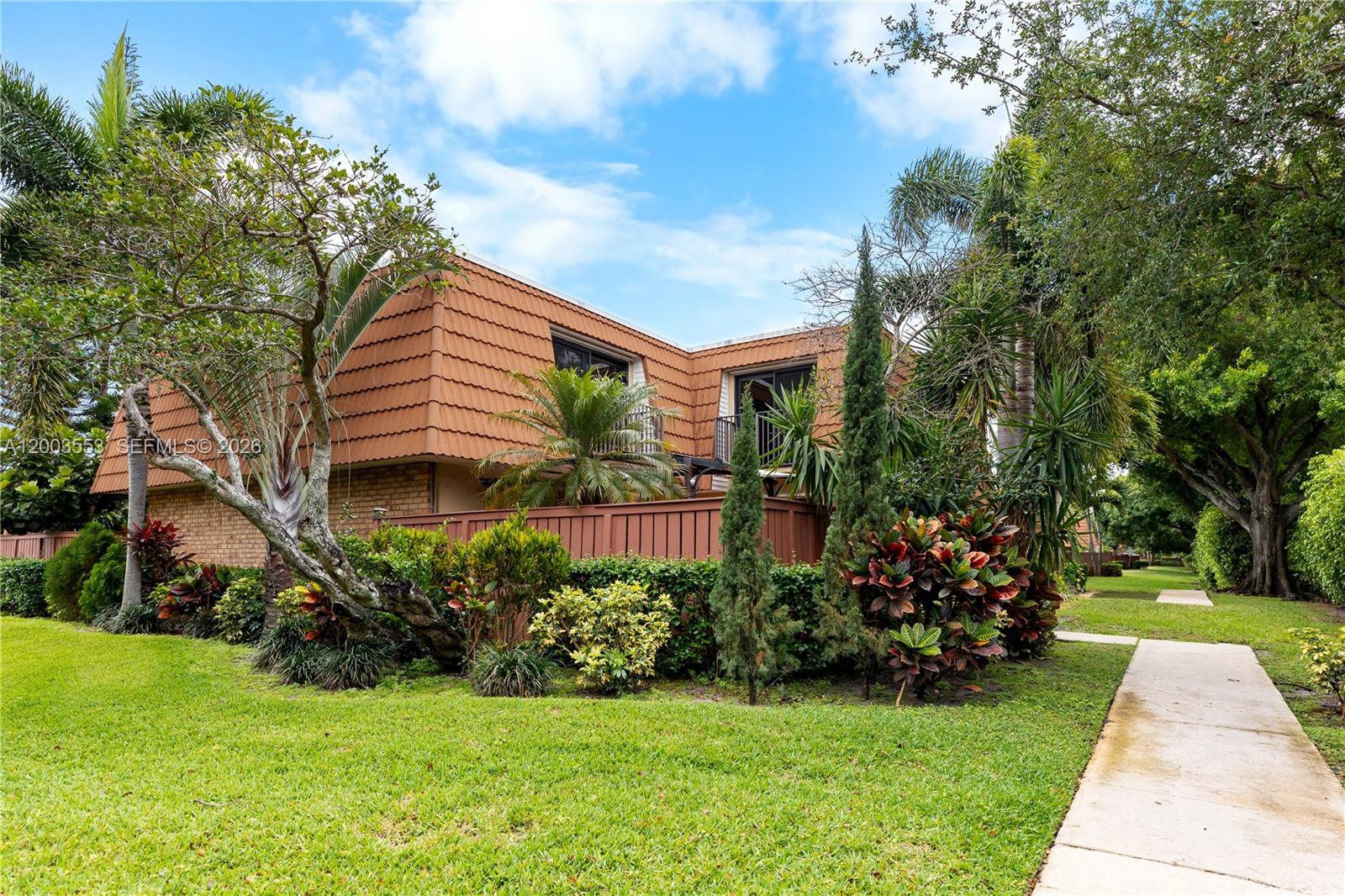 2971 SW 11th Pl, Deerfield Beach FL 33442