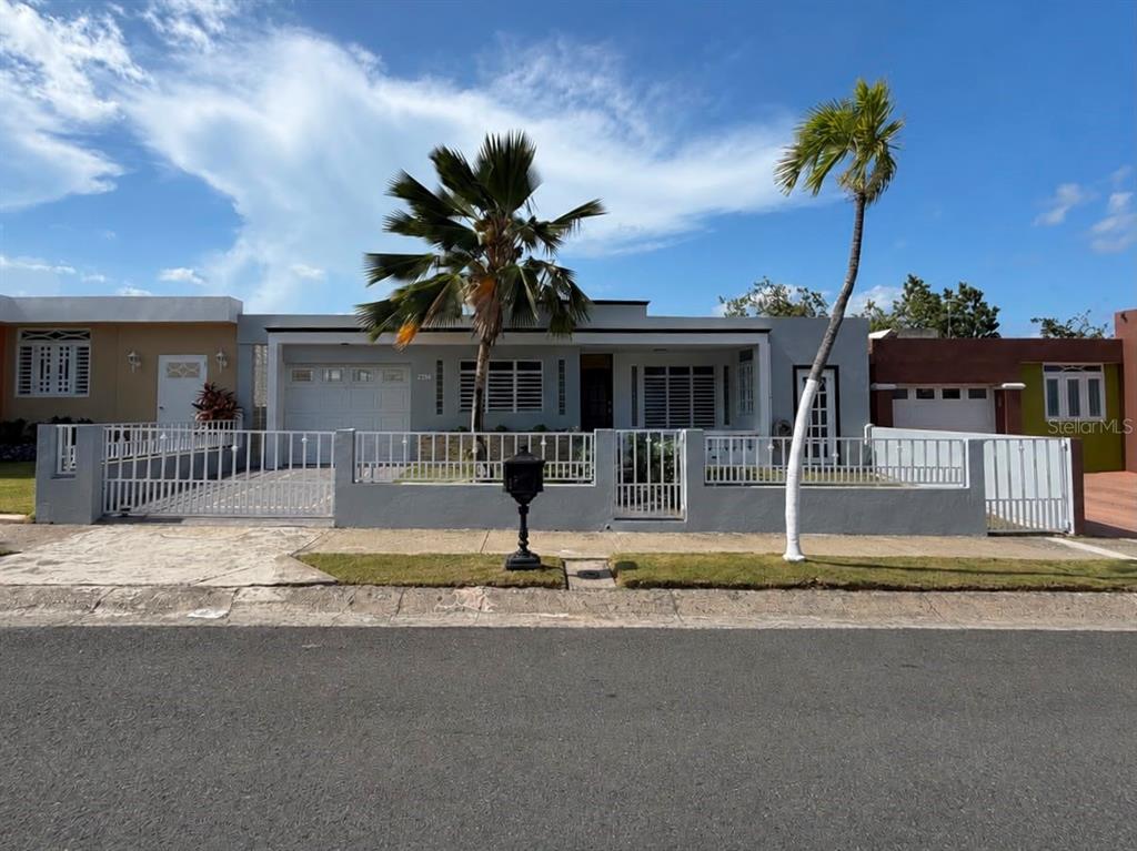4982 PETALDA ST. JARDINES DEL CARIBE