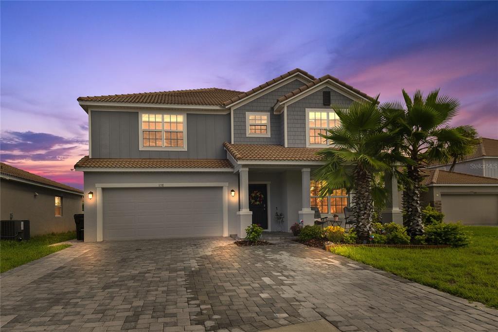1158 OAK BLUFF DRIVE