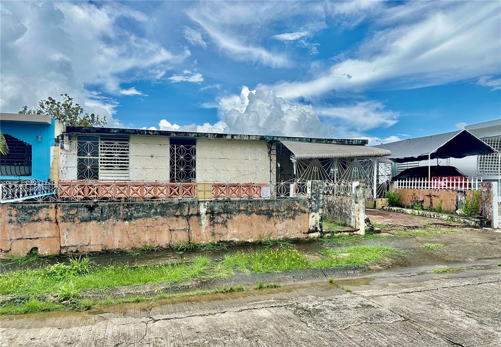 VILLA DEL REY 4 C/ 8 4S 6 VILLA DEL REY 4 C/ 8 4S 6