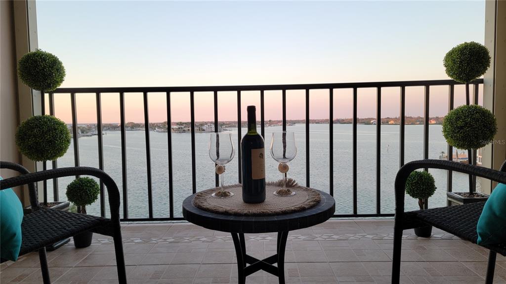 7700 SUN ISLAND DRIVE S UNIT 608