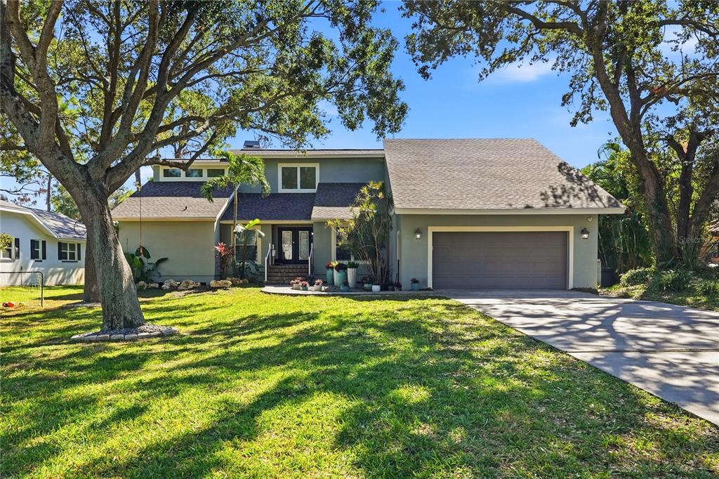 800 APALACHEE DRIVE NE