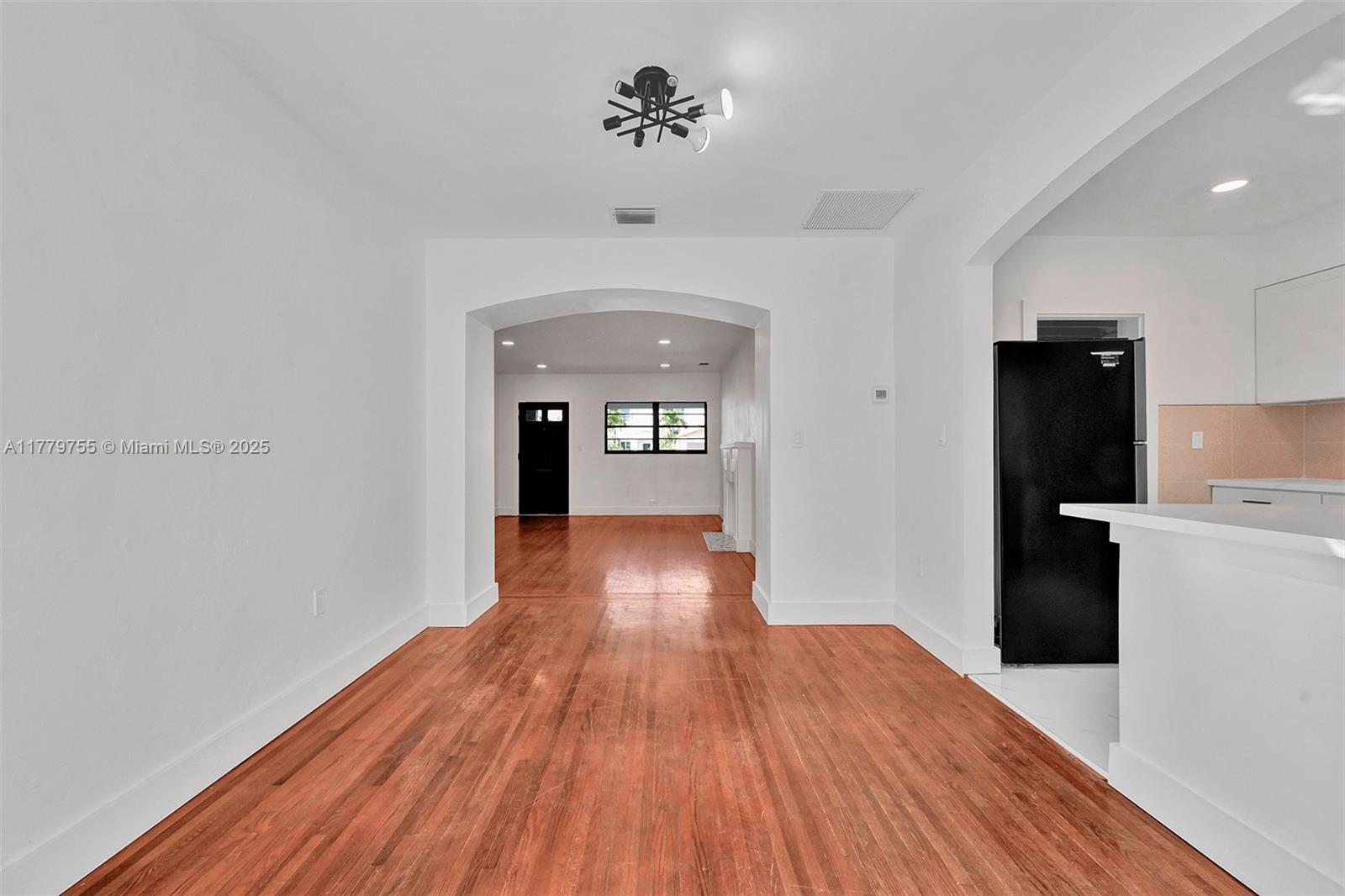 9173 Byron Ave, Surfside FL 33154