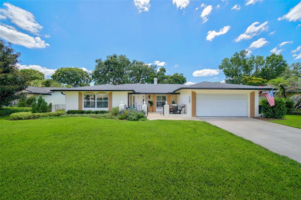 729 MONMOUTH WAY