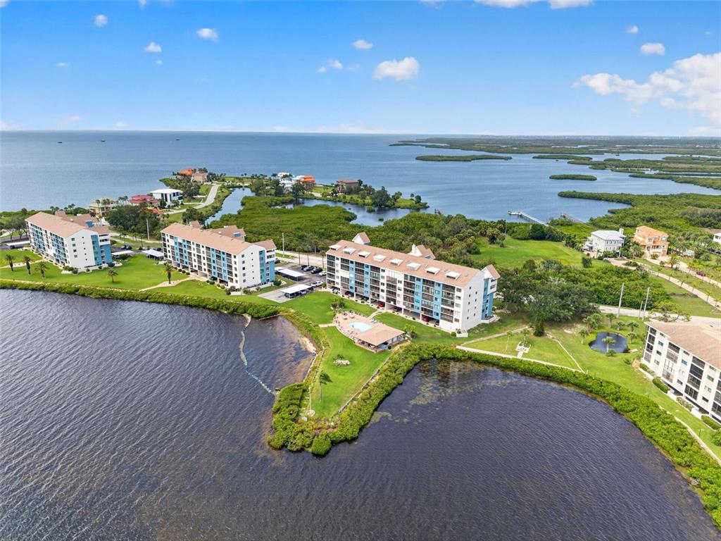 4650 BAY BOULEVARD UNIT 1044