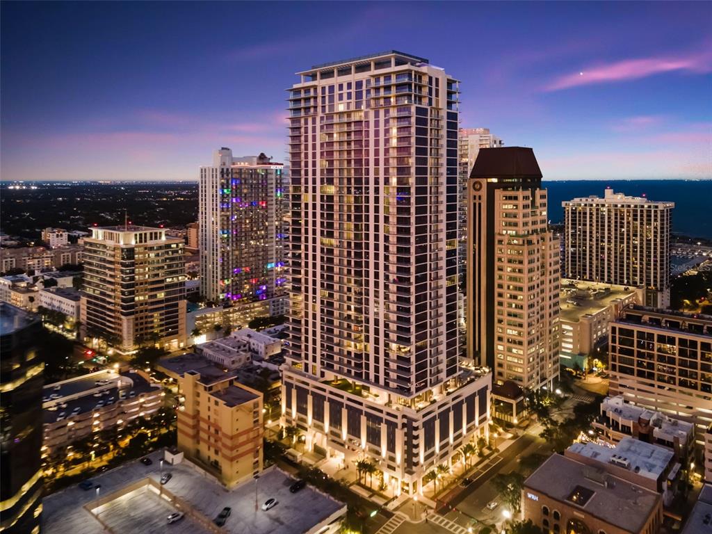 275 1ST AVENUE S UNIT 2108
