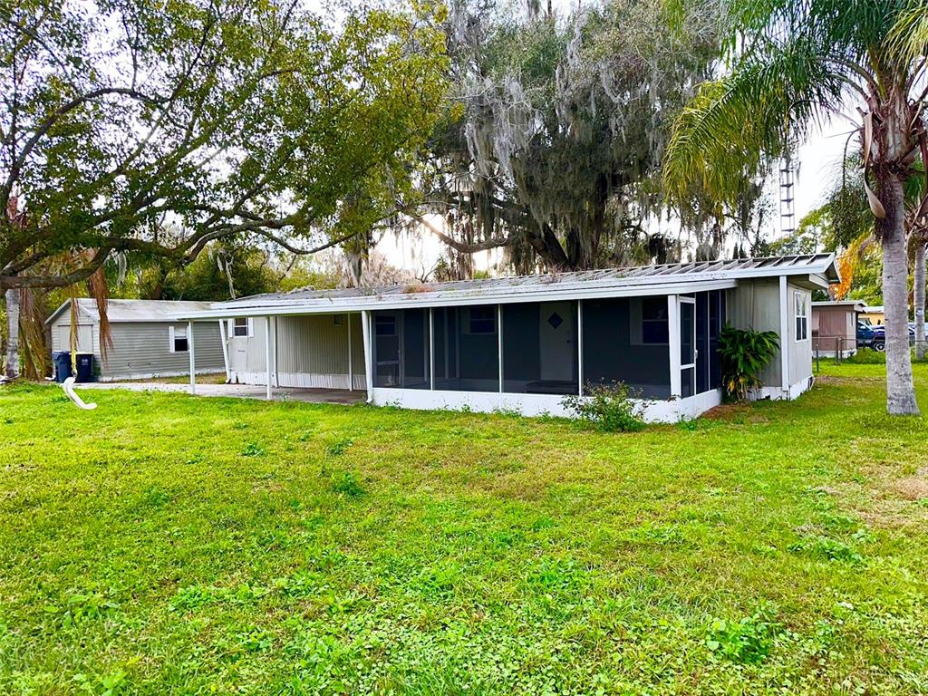 5011 OAK LANE