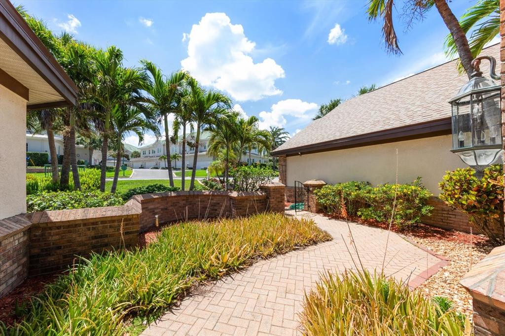 280 BELLEVIEW BOULEVARD, BELLEAIR, FL — photo 5 of 30