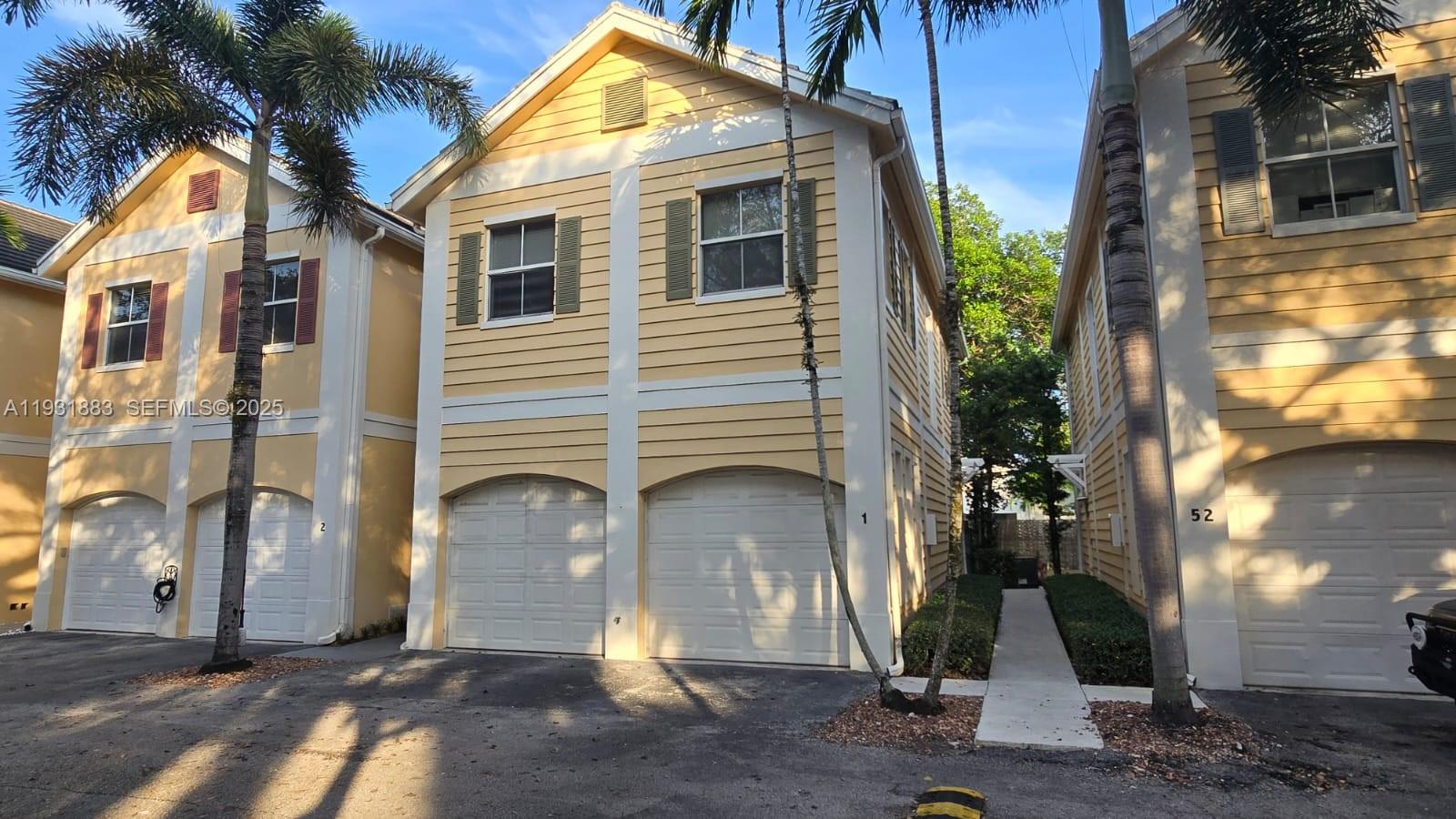 511 SW 18th Ave # 1, Fort Lauderdale FL 33312