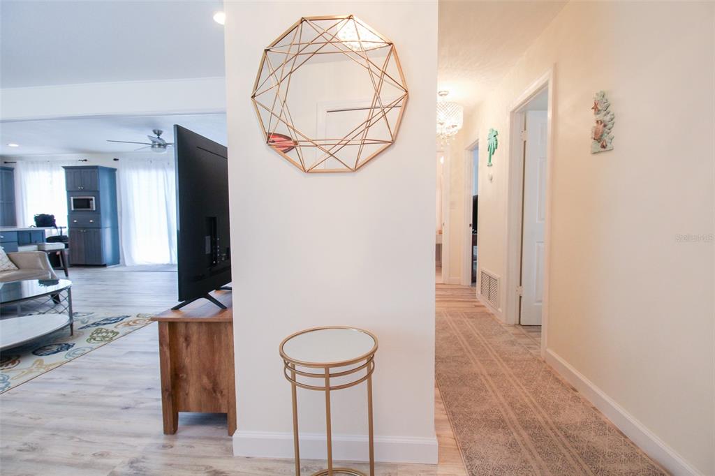 2232 PINE TERRACE, SARASOTA, FL — photo 4 of 30