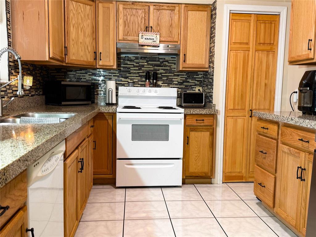 620 GLENDALE STREET, STARKE, FL — photo 5 of 28