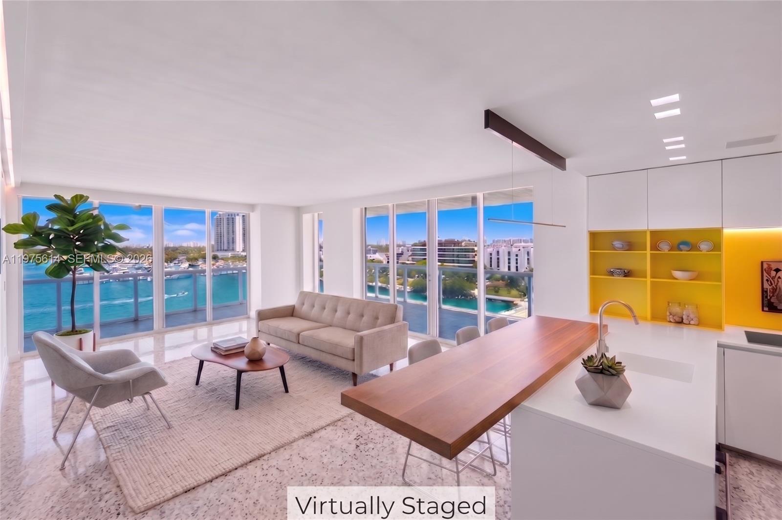 10 Venetian Way # 904, Miami Beach FL 33139