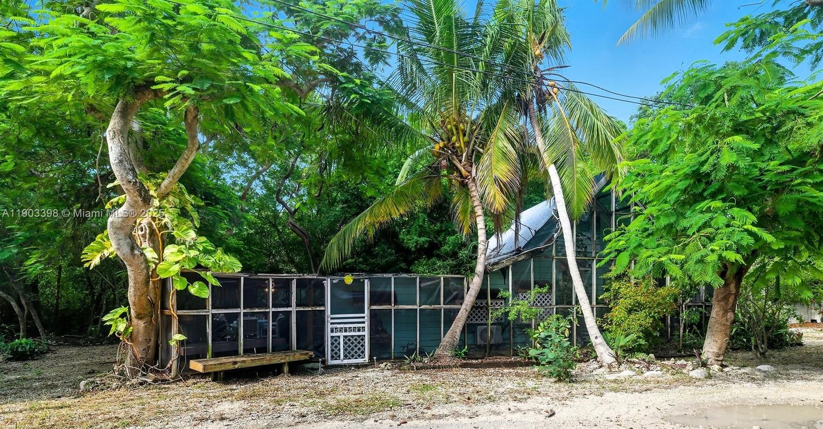 103 Tree Ln, Tavernier FL 33070