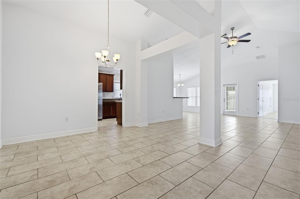 14310 EDINBURGH MOOR DRIVE, WIMAUMA, FL — photo 5 of 30