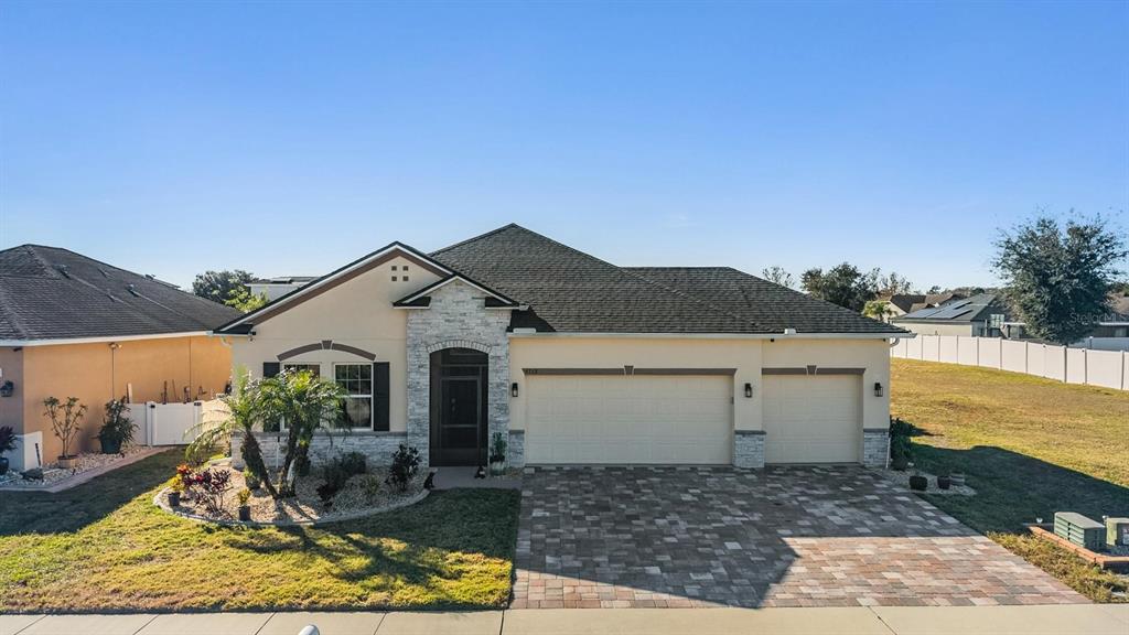 4712 DOYLE DRIVE