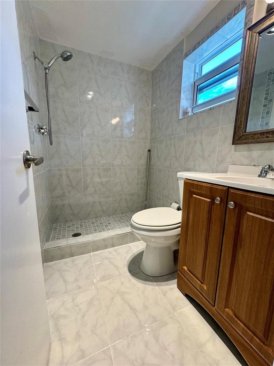 1747 Rodman Street # 210, Hollywood FL 33020
