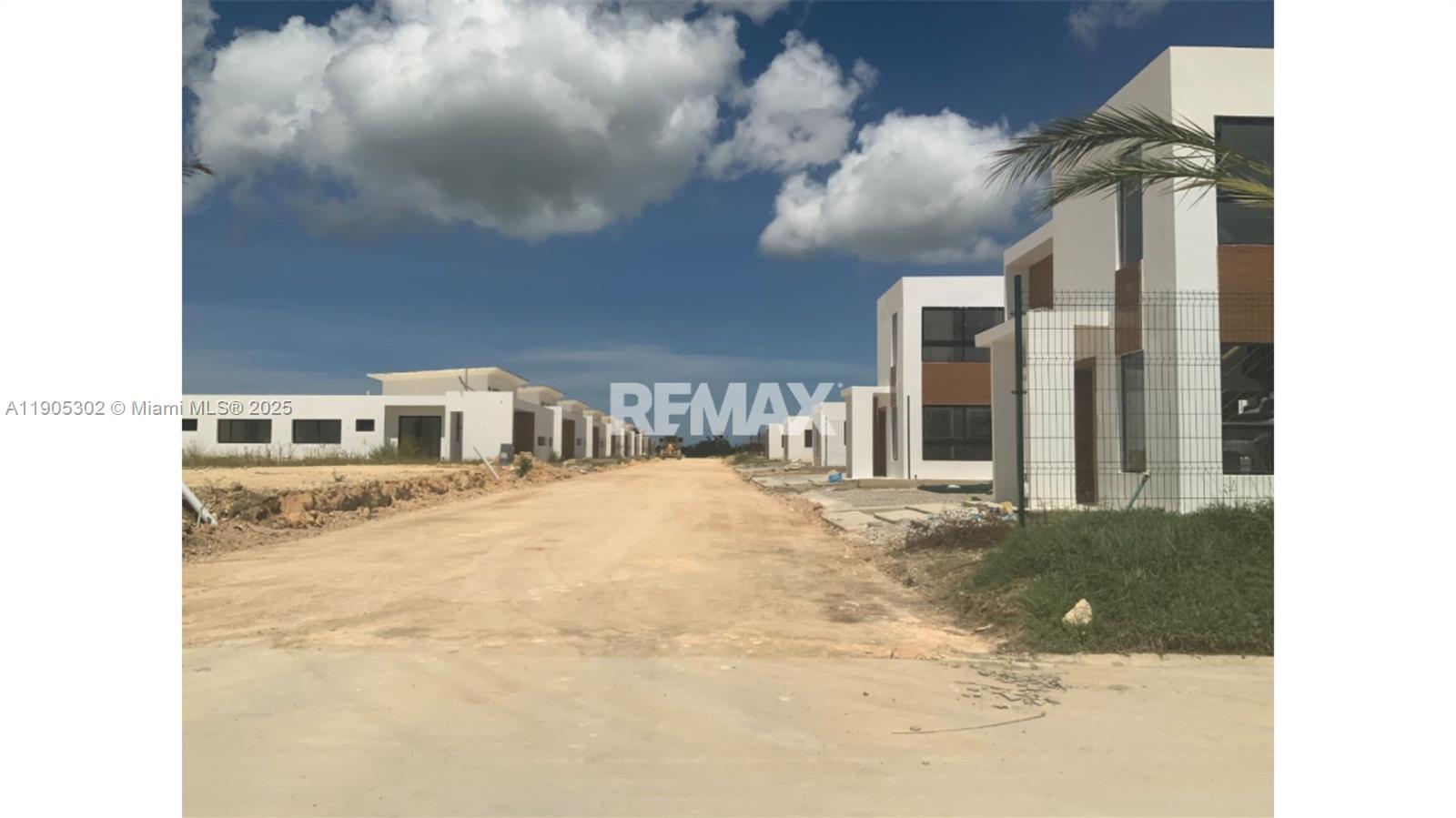 PU — photo 3 of 9