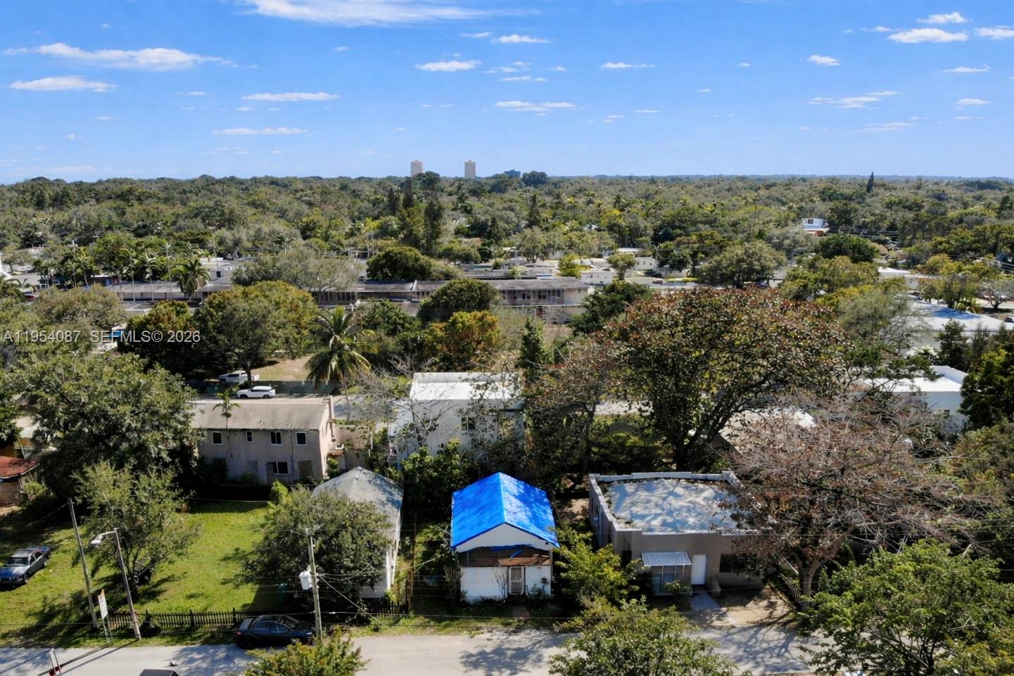 3748 Washington Ave, Miami FL 33133