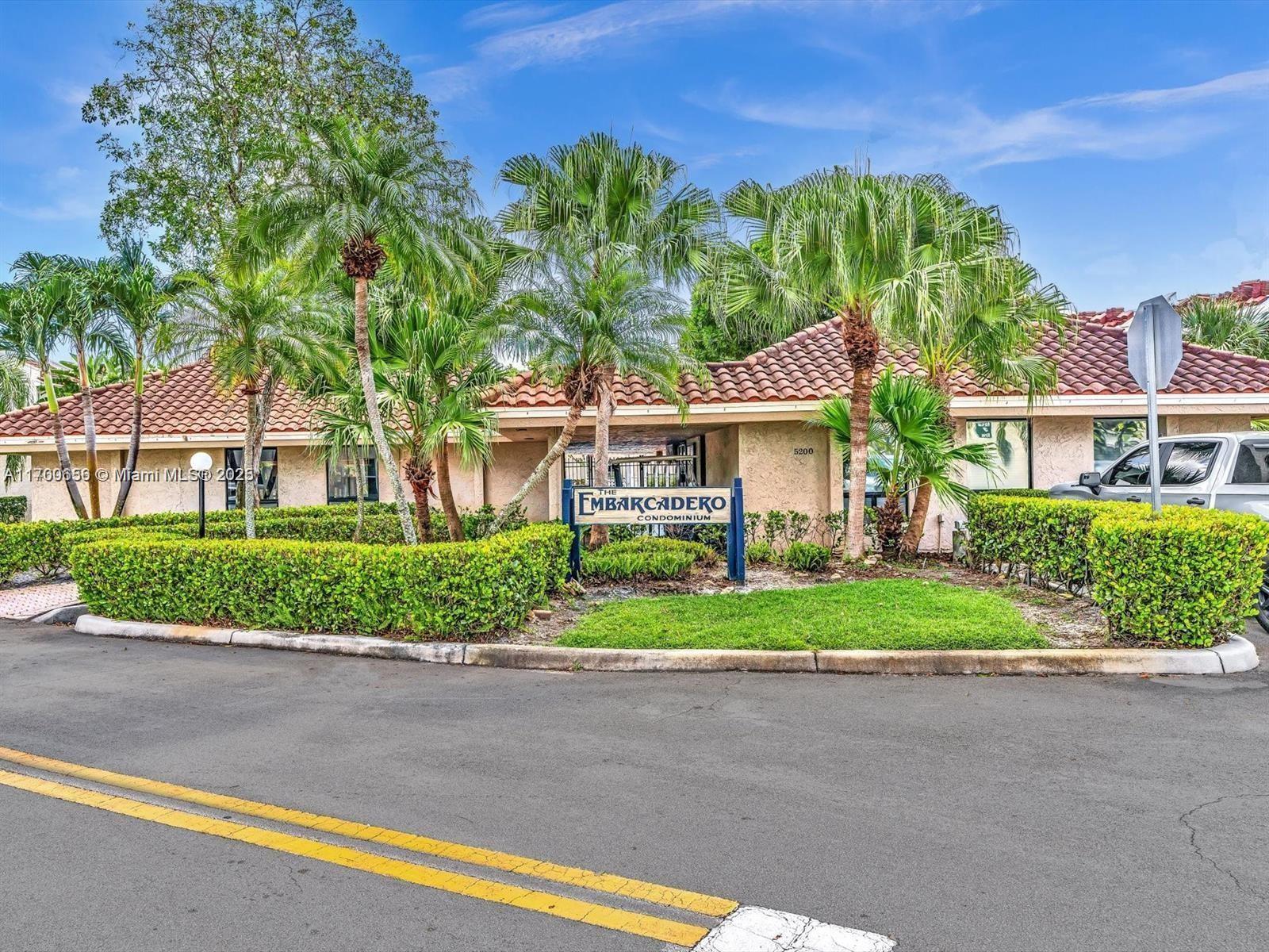 5236 NE 6th Ave # G25, Oakland Park FL 33334