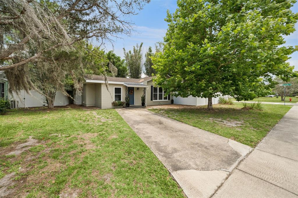 2796 NORTHLAND ROAD