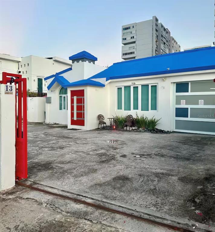 13 CALLE VILLA INTERNACIONAL 2