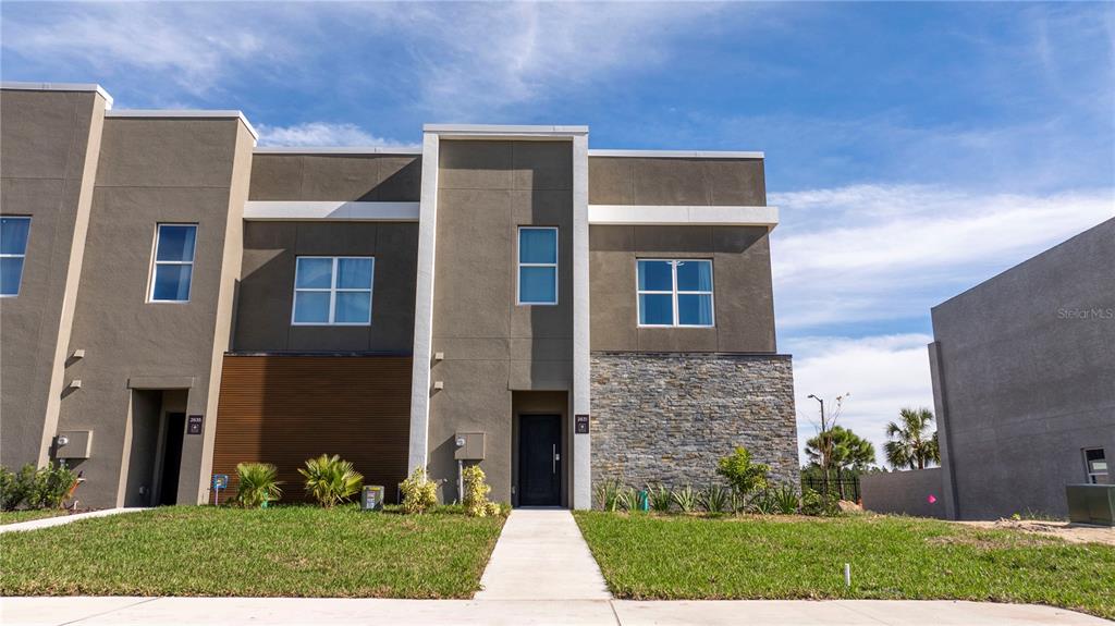 9062 HAYMAN LANE