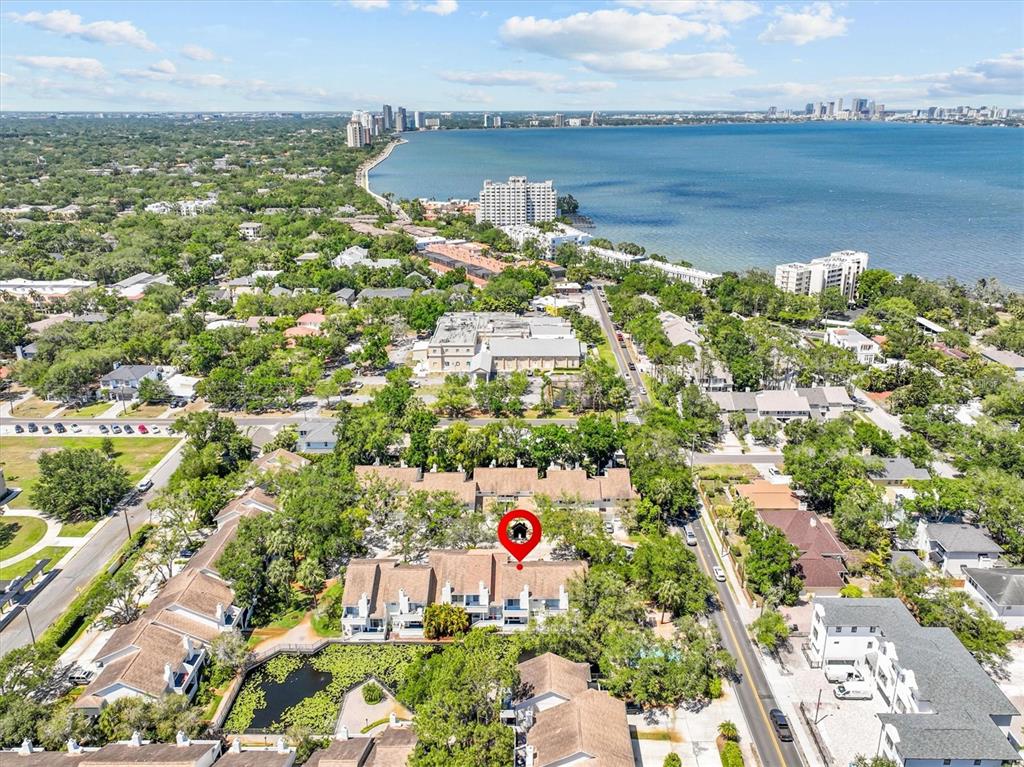 5203 BAYSHORE BOULEVARD UNIT 14