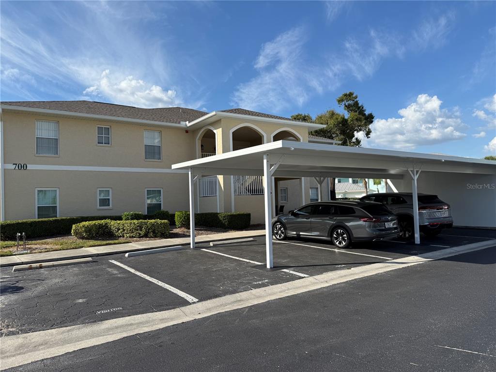 5800 SABAL TRACE DRIVE UNIT 701