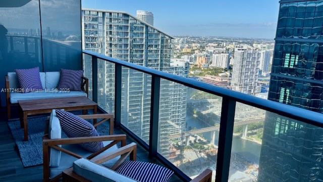 801 S Miami Ave # 4706, Miami FL 33130