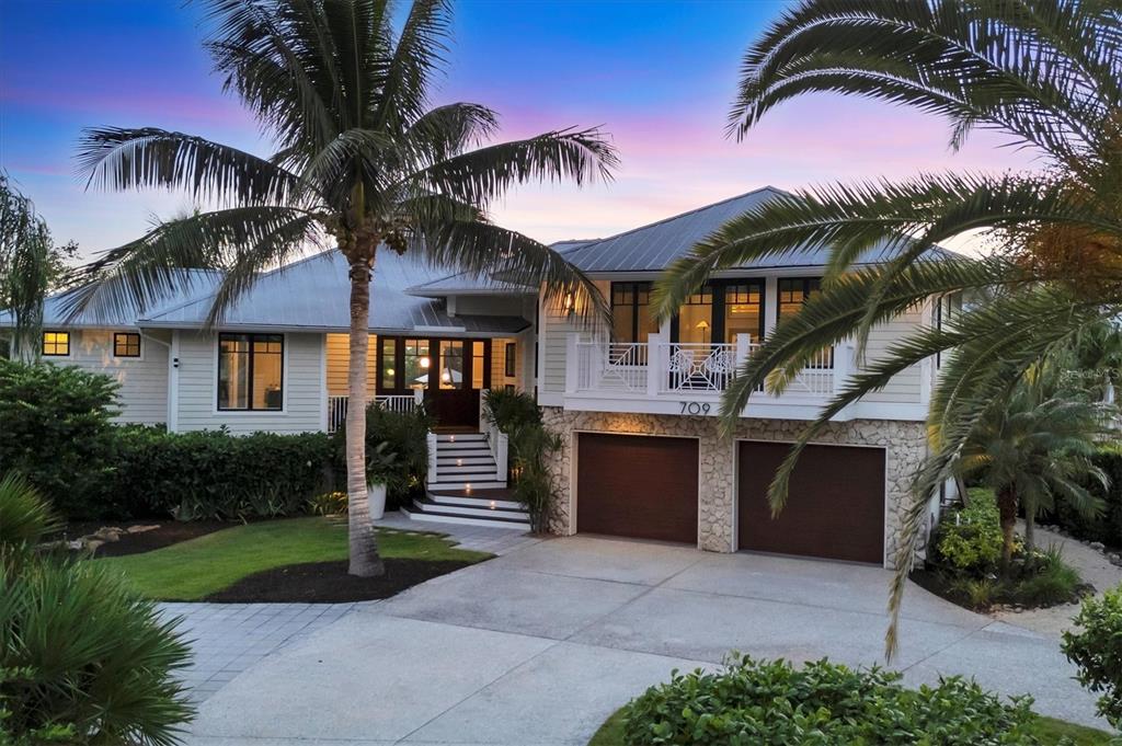 709 EAGLE POINT DRIVE