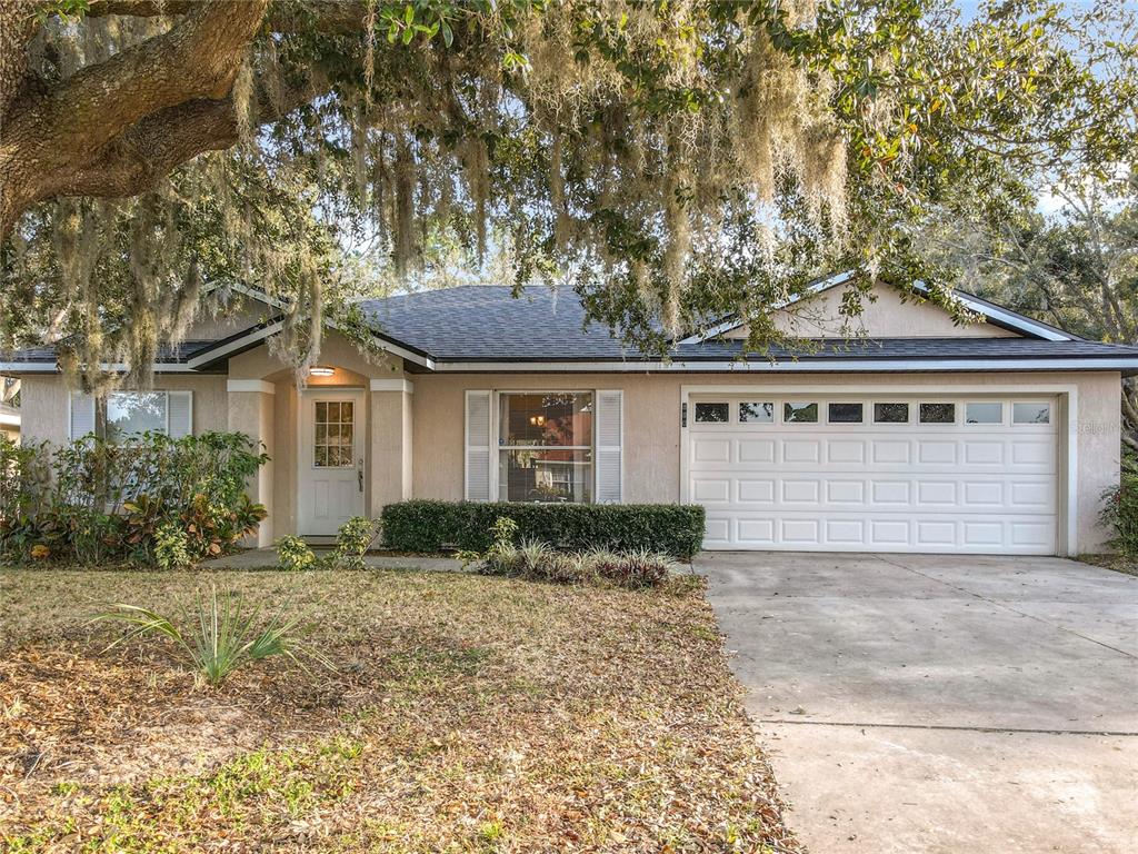 880 VINDALE ROAD