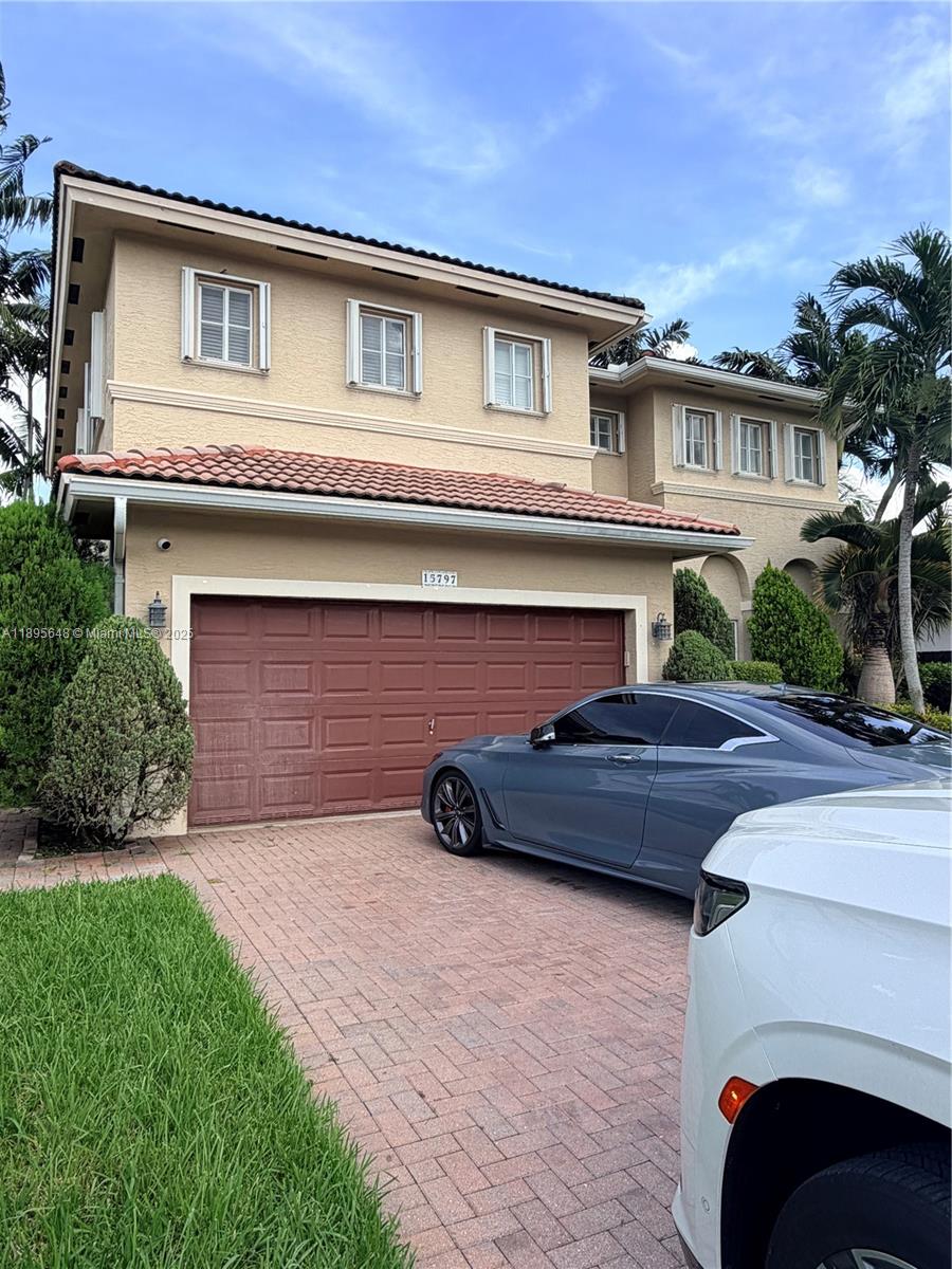 15797 SW 147th Ln, Miami FL 33196