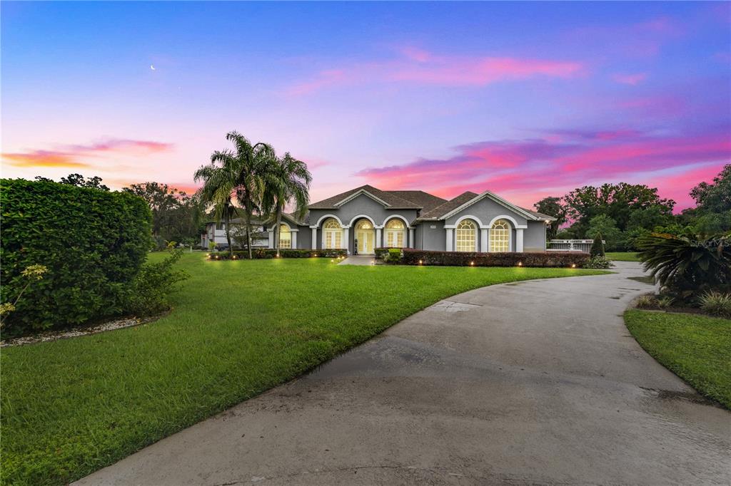 2816 SAND CRANE LANE