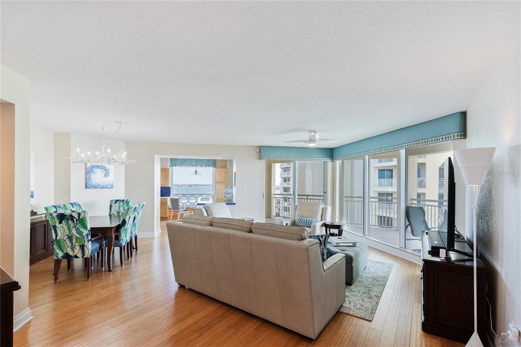 1180 GULF BOULEVARD UNIT 1105, CLEARWATER, FL — photo 5 of 30