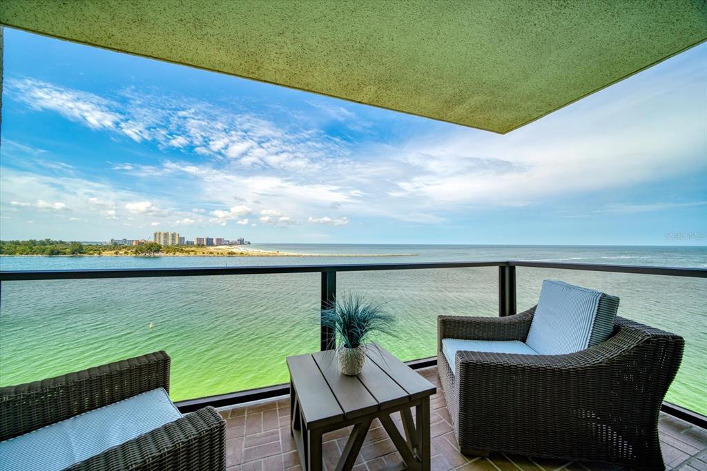 450 S GULFVIEW BOULEVARD UNIT 907, CLEARWATER, FL — photo 4 of 30