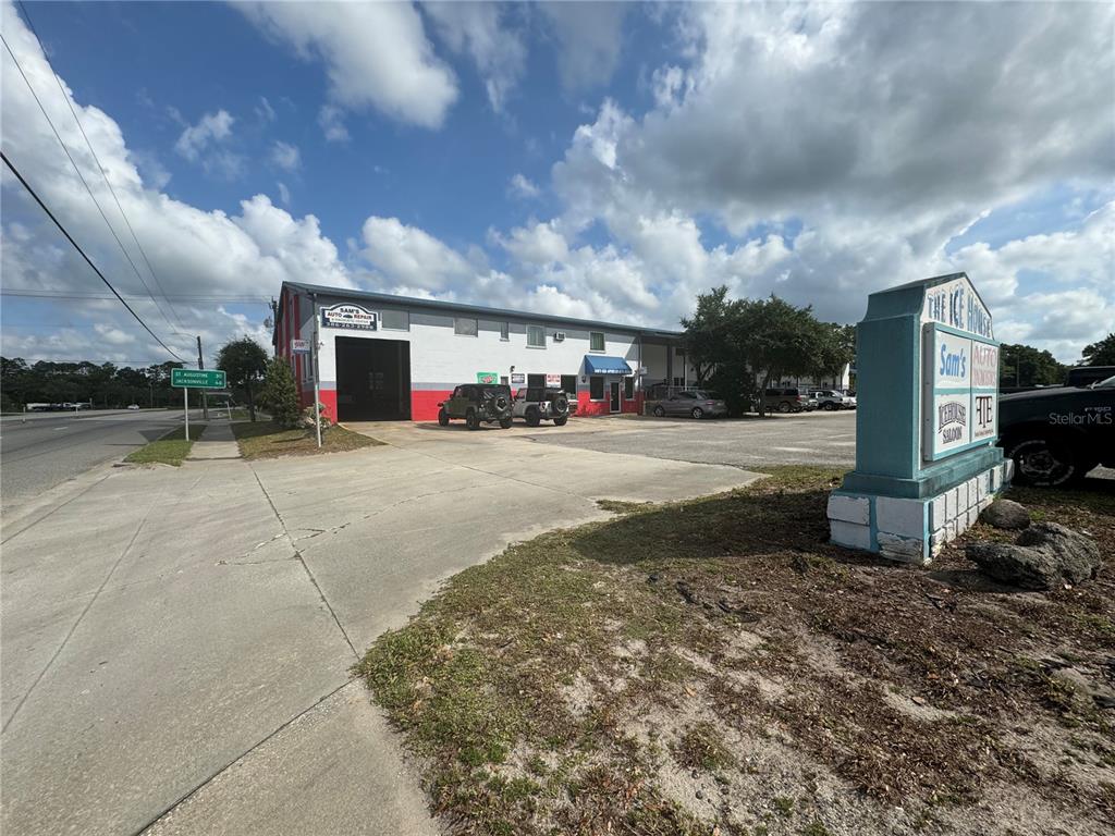 800 N STATE STREET UNIT 806