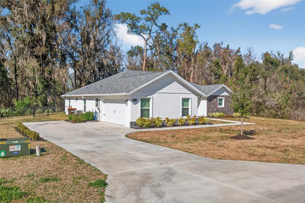 10160 SE 41ST AVENUE, BELLEVIEW, FL — photo 3 of 30