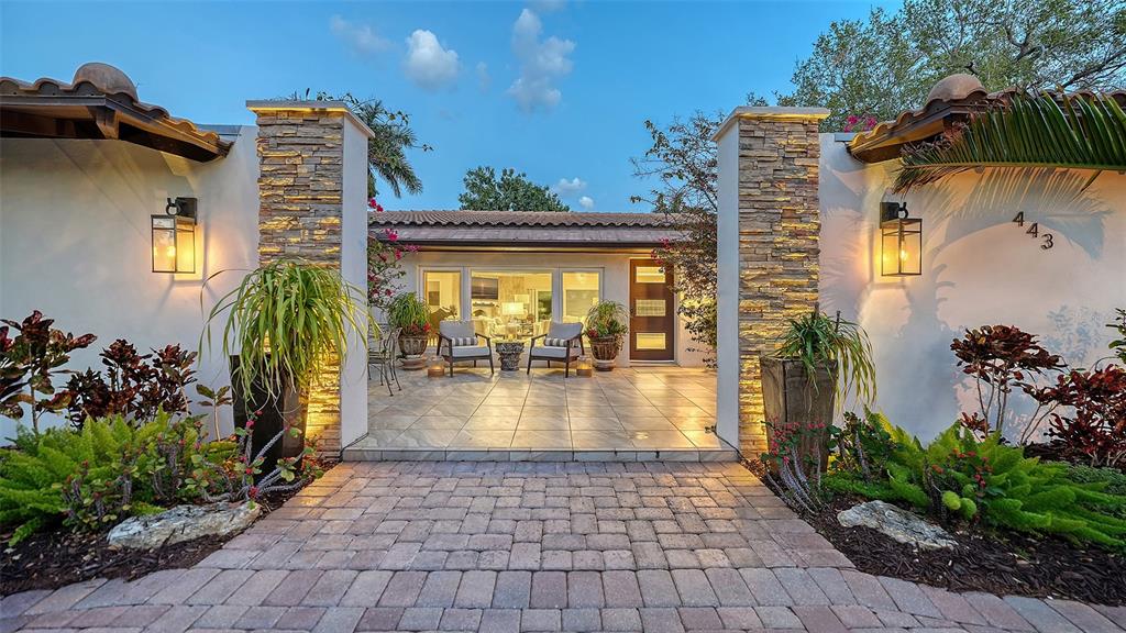 443 BIRD KEY DRIVE, SARASOTA, FL — photo 3 of 30