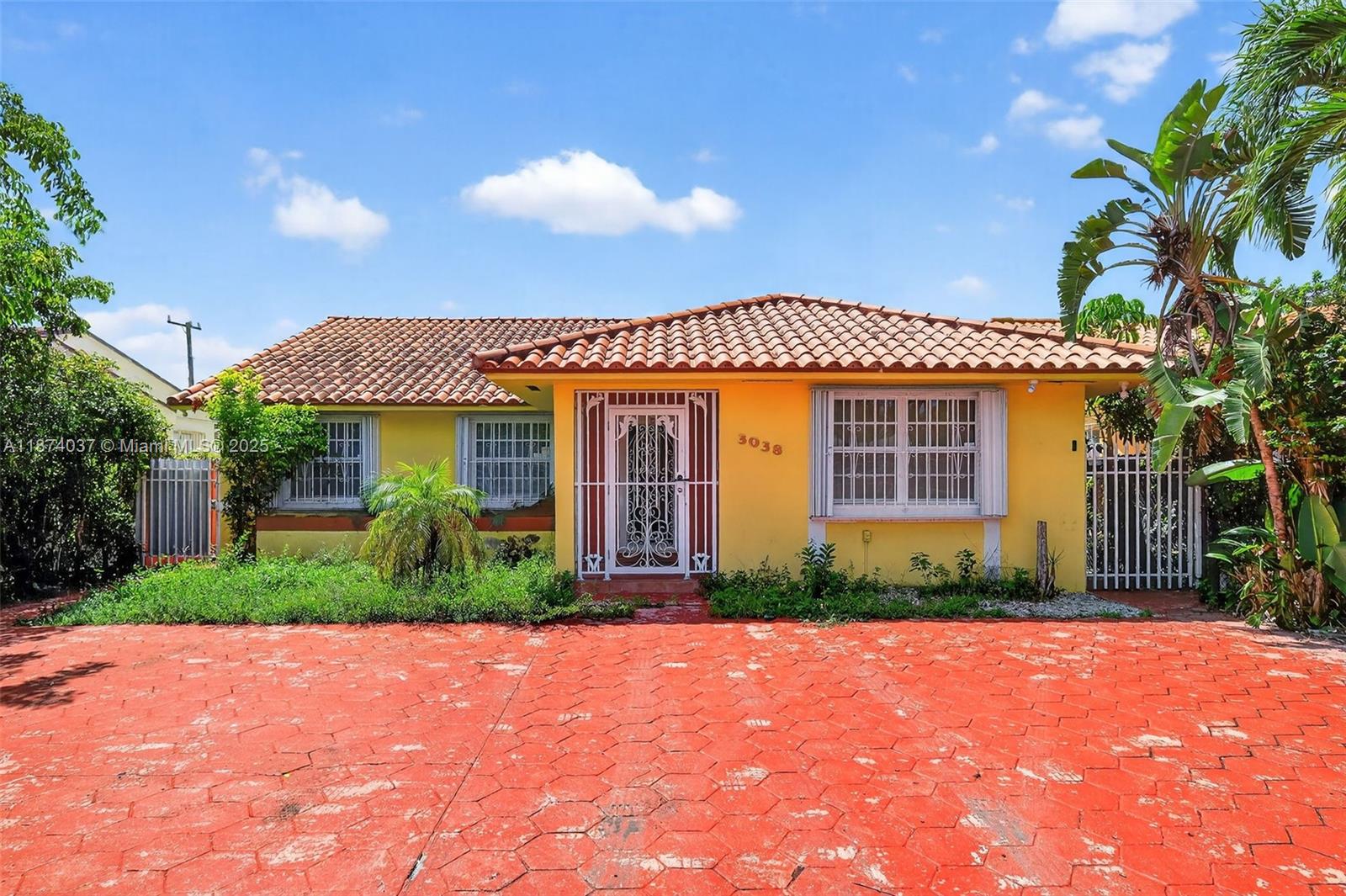 3038 SW 7th St, Miami FL 33135