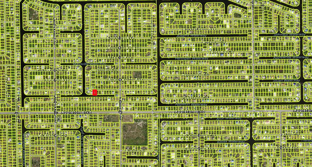 This is a map showing a residential neighborhood with a red marker on a lot — 14518 LILLIAN CIRCLE, PORT CHARLOTTE, FL