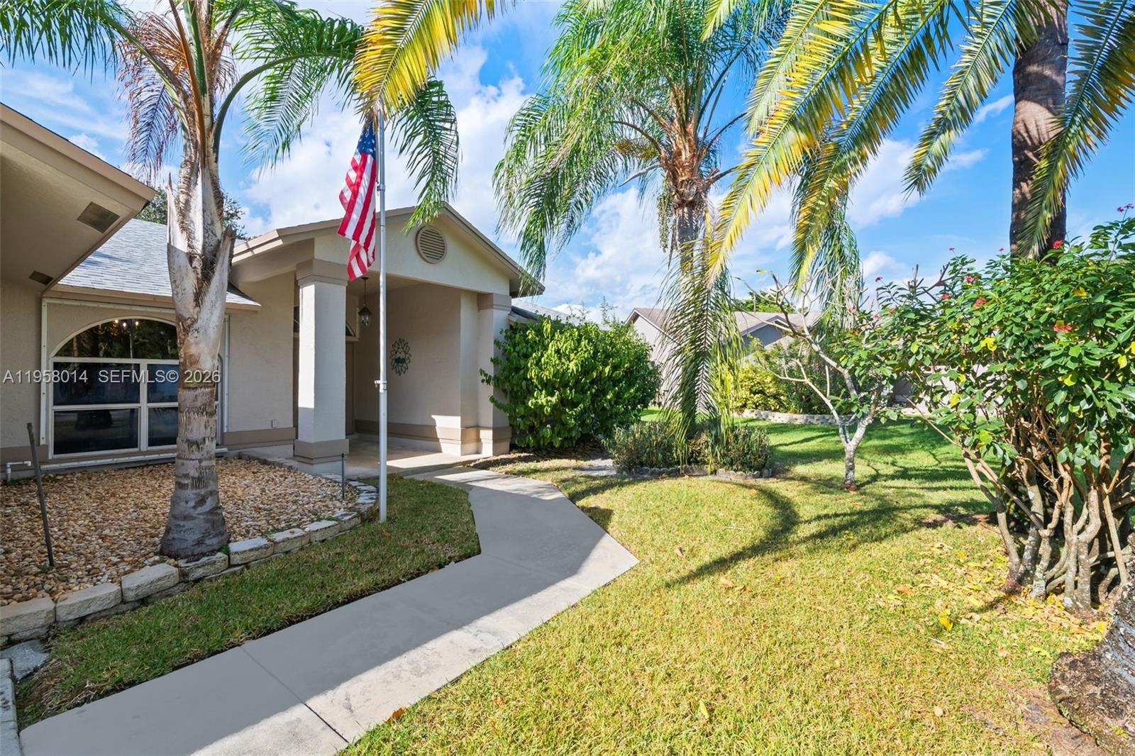4201 SW 78th Dr, Davie FL 33328