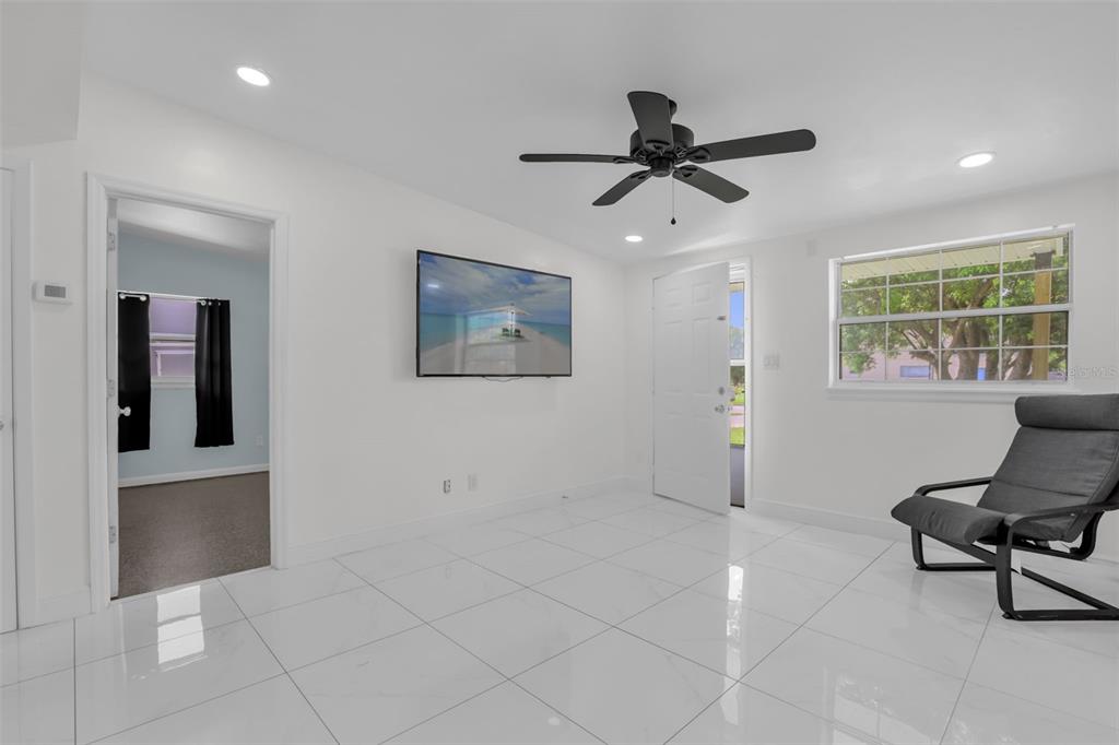 7013 COCOS DRIVE, ORLANDO, FL — photo 3 of 25