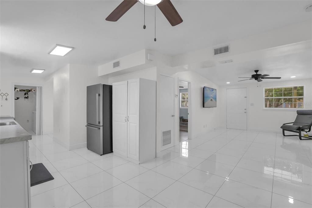 7013 COCOS DRIVE, ORLANDO, FL — photo 4 of 25