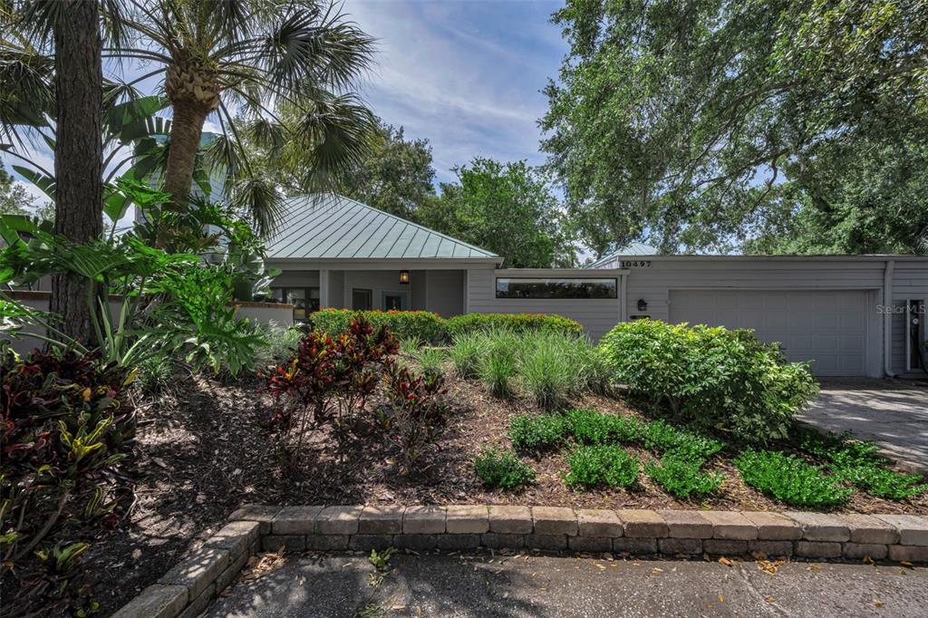 10497 LONGWOOD DRIVE