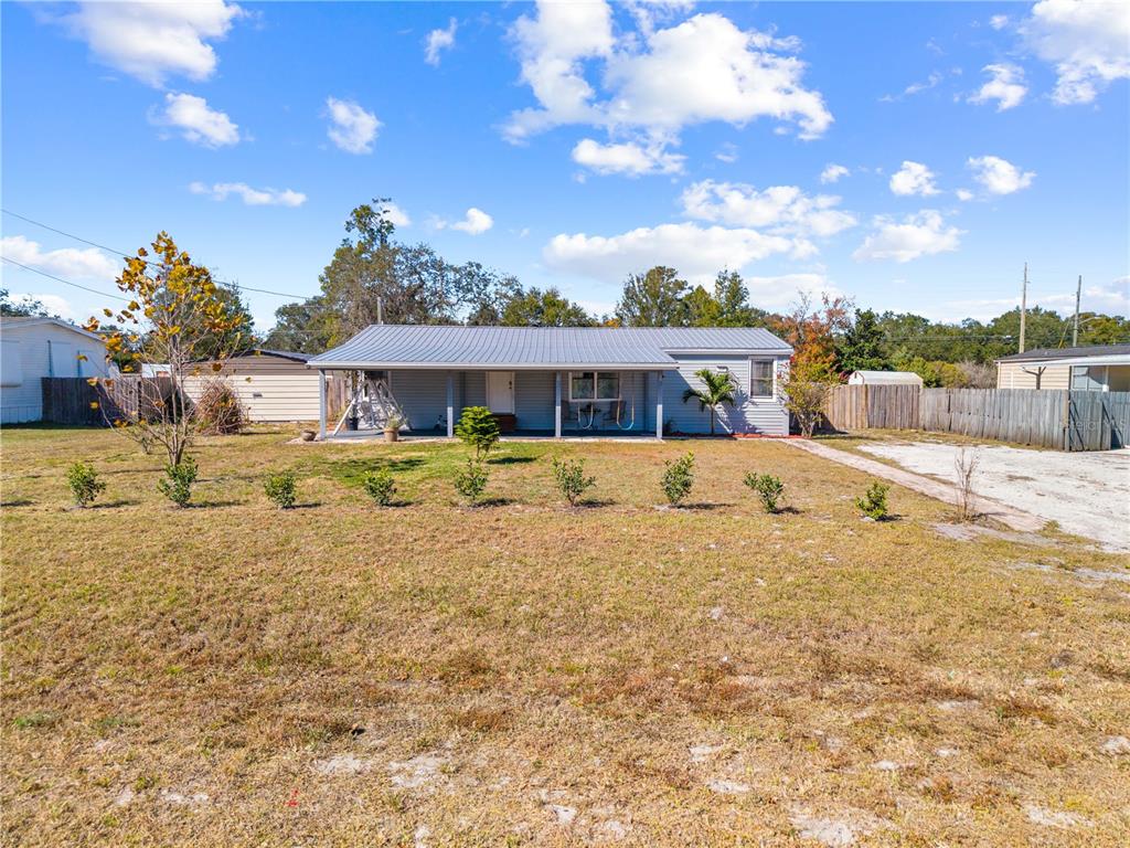 200 RAINTREE COURT