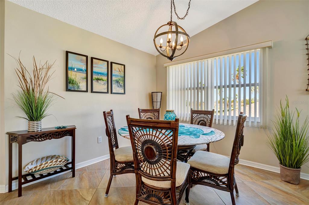 1620 FAIRWAY TRACE UNIT B, PALMETTO, FL — photo 4 of 30