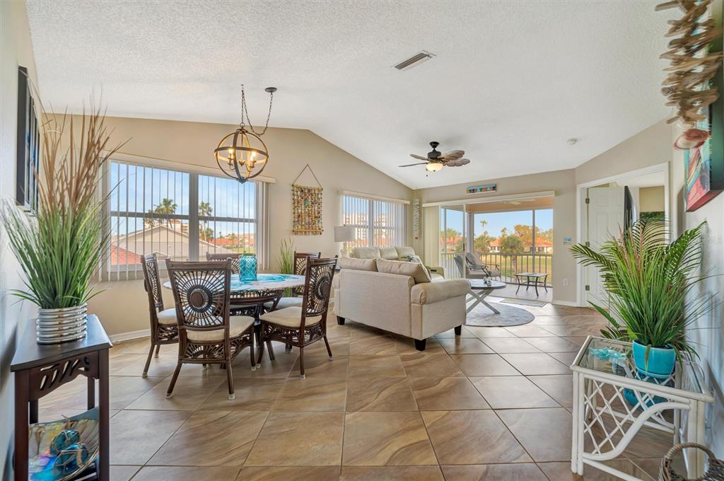 1620 FAIRWAY TRACE UNIT B, PALMETTO, FL — photo 5 of 30