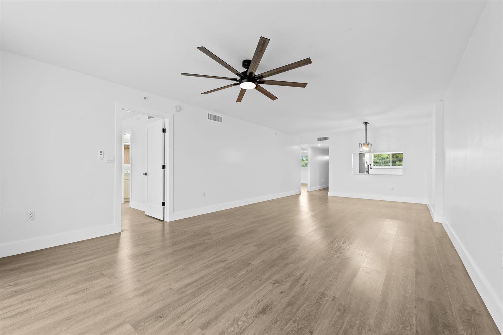 4734 E Lucerne Lakes Blvd E # 303, Lake Worth FL 33467